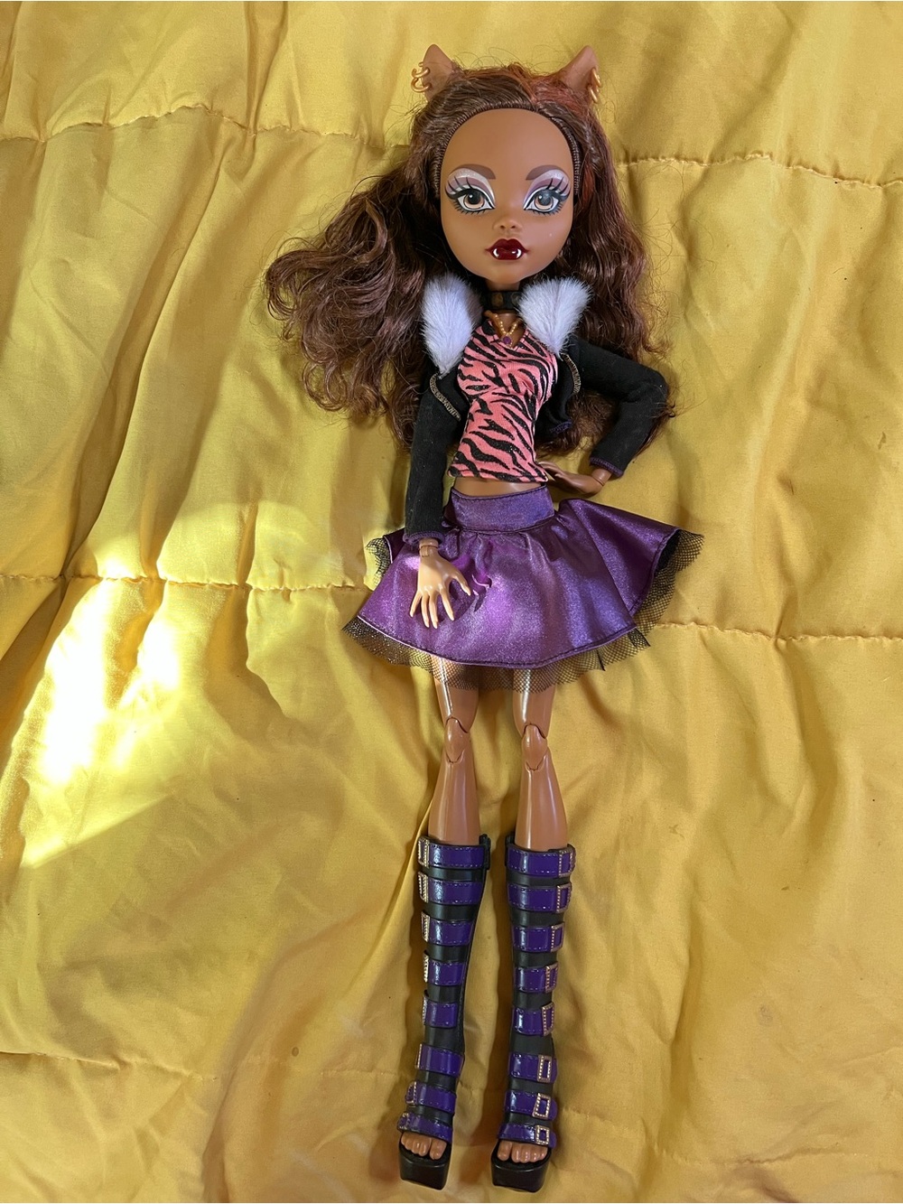 18” Monster High Frightfully Tall Clawdeen wolf